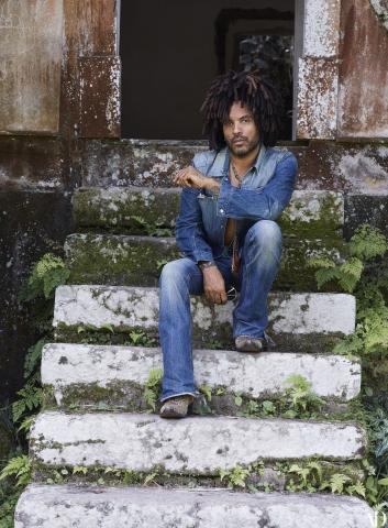 Ο Lenny Kravitz ζει στην Εδέμ της Βραζιλίας - Δείτε το εντυπωσιακό του σπίτι Ο Lenny Kravitz ζει στην Εδέμ της Βραζιλίας - Δείτε το εντυπωσιακό του σπίτι