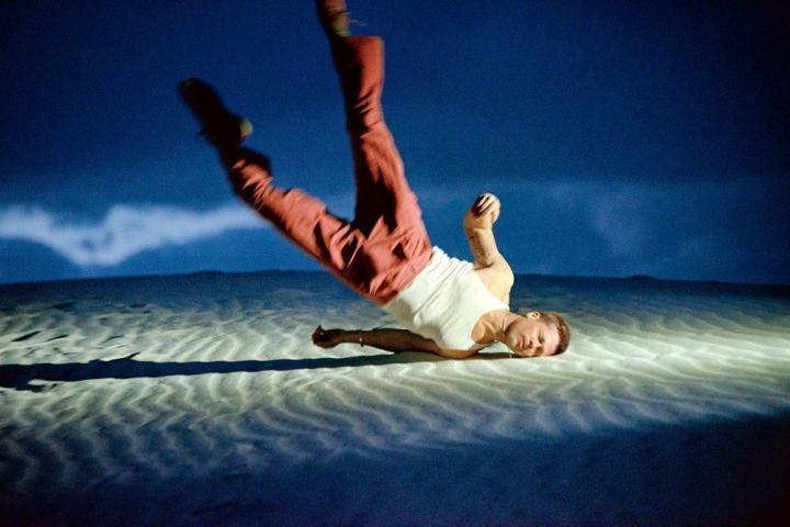 Brad Pitt: Μιλάει πρώτη φορά για το αλκοόλ, τα ναρκωτικά και την ψυχοθεραπεία 