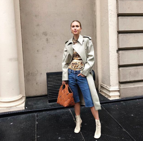 Υπάρχει μια τάση στα denim παντελόνια που θα σε διχάσει! (Εμείς προτείνουμε να τη δοκιμάσεις) Υπάρχει μια τάση στα denim παντελόνια που θα σε διχάσει! (Εμείς προτείνουμε να τη δοκιμάσεις)