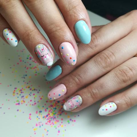 14 πασχαλινά σχέδια για τα νύχια σου που θα σε ξετρελάνουν (και μπορείς να φτιάξεις και μόνη σου)