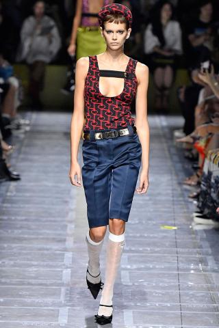 Τα top trends του Μαΐου! 10 κομμάτια-κλειδιά για κάθε γυναικεία γκαρνταρόμπα