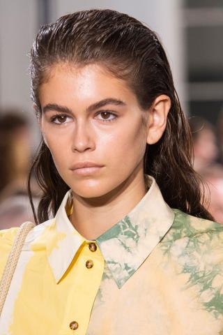 Όλες οι τάσεις στο μακιγιάζ του Μάη! Τα πιο σημαντικά tricks που πρέπει να ξέρεις 