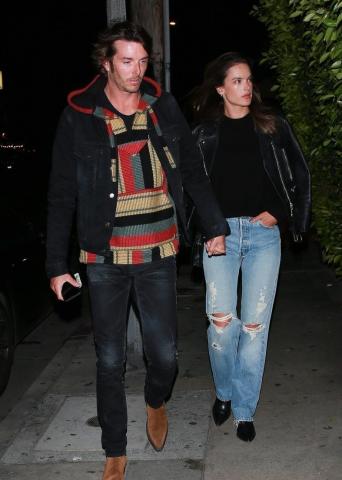 Η Alessandra Ambrosio και ο σύντροφός της είναι το πιο boho ζευγάρι της Καλιφόρνια