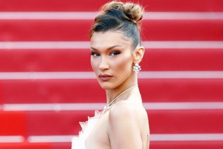 H συγκλονιστική εμφάνιση της Bella Hadid! Άφησε τους πάντες με το στόμα ανοιχτό