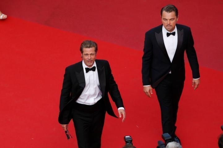 Brad Pitt και DiCaprio σάρωσαν στις Κάννες με τη γοητεία τους Brad Pitt και DiCaprio σάρωσαν στις Κάννες με τη γοητεία τους