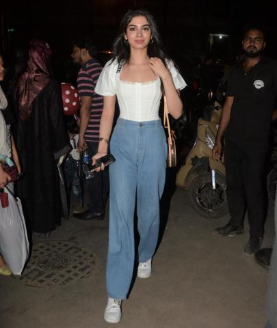 Αυτή είναι η νέα τάση στα tops που δεν θα εγκρίνει η γιαγιά σου αλλά θα λατρέψει το αγόρι σου