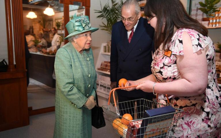 Από τι εντυπωσιάστηκε η 93χρονη Ελισάβετ στο super market; Από τι εντυπωσιάστηκε η 93χρονη Ελισάβετ στο super market;