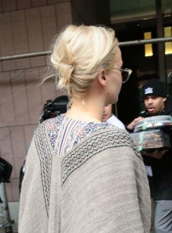 Τα πιο cool χτενίσματα που μπορείς να κάνεις αν έχεις κοντά μαλλιά