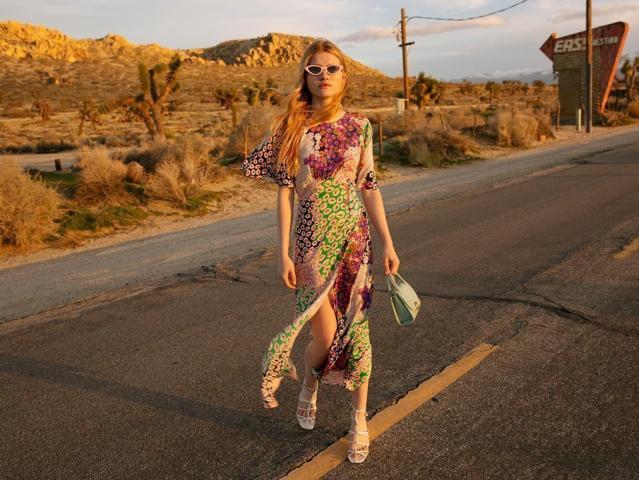 Αυτό το φόρεμα από τα Topshop προτιμάται από αμέτρητες γυναίκες παγκοσμίως Αυτό το φόρεμα από τα Topshop προτιμάται από αμέτρητες γυναίκες παγκοσμίως