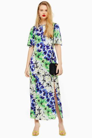 Αυτό το φόρεμα από τα Topshop προτιμάται από αμέτρητες γυναίκες παγκοσμίως Αυτό το φόρεμα από τα Topshop προτιμάται από αμέτρητες γυναίκες παγκοσμίως
