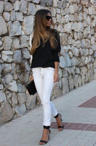 Δες όλους τους νέους τρόπους για να φορέσεις το λευκό σου τζιν αυτό το καλοκαίρι  Δες όλους τους νέους τρόπους για να φορέσεις το λευκό σου τζιν αυτό το καλοκαίρι