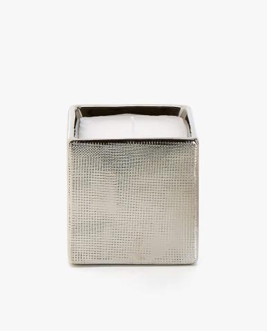 Summer Deco: 7 διαφορετικοί τρόποι να διακοσμήσεις ολόκληρο το σπίτι με κεριά Summer Deco: 7 διαφορετικοί τρόποι να διακοσμήσεις ολόκληρο το σπίτι με κεριά