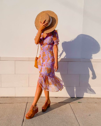 Styling tips: Τα outfits που μπορείς να φοράς όταν έχει καύσωνα Styling tips: Τα outfits που μπορείς να φοράς όταν έχει καύσωνα