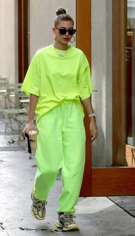 Το απόλυτο χρώμα του καλοκαιριού δεν είναι ούτε το ροζ, ούτε το μοβ!