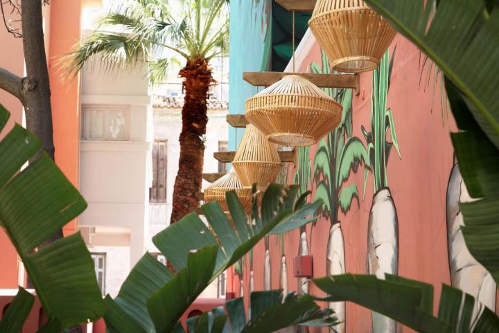 "Che Cocina y Barra Sudamericana" στο κέντρο του Πειραιά "Che Cocina y Barra Sudamericana" στο κέντρο του Πειραιά