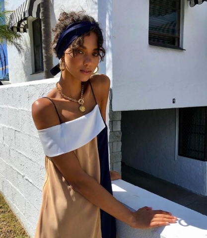 5 χτενίσματα που θα σε πείσουν να μην κόψεις τα μακριά μαλλιά σου αυτό το καλοκαίρι 5 χτενίσματα που θα σε πείσουν να μην κόψεις τα μακριά μαλλιά σου αυτό το καλοκαίρι