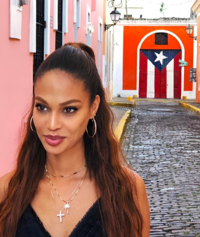 5 χτενίσματα που θα σε πείσουν να μην κόψεις τα μακριά μαλλιά σου αυτό το καλοκαίρι 5 χτενίσματα που θα σε πείσουν να μην κόψεις τα μακριά μαλλιά σου αυτό το καλοκαίρι