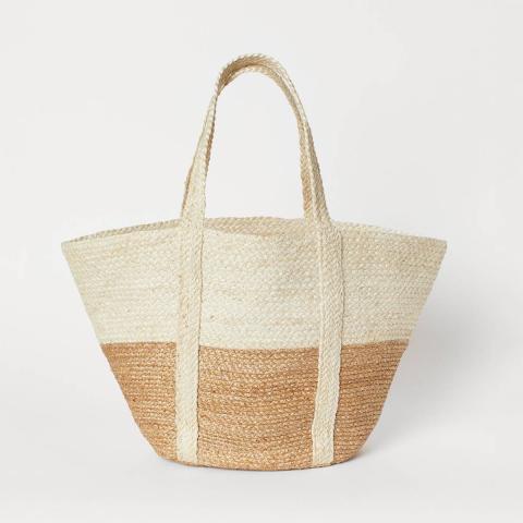 Basket bags: Τα νέα σχέδια που θα σε αναδείξουν σε βασίλισσα του στιλ! Basket bags: Τα νέα σχέδια που θα σε αναδείξουν σε βασίλισσα του στιλ!