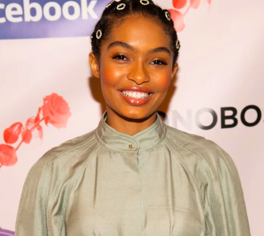 Εύκολα χτενίσματα που μπορείς να υιοθετήσεις όταν η θερμοκρασία χτυπάει κόκκινο Εύκολα χτενίσματα που μπορείς να υιοθετήσεις όταν η θερμοκρασία χτυπάει κόκκινο