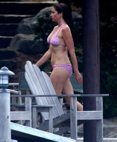 10 + 1 stars άνω των 50 ετών που εξακολουθούν να διατηρούν τον τίτλο των άψογων bikini bodies 10 + 1 stars άνω των 50 ετών που εξακολουθούν να διατηρούν τον τίτλο των άψογων bikini bodies