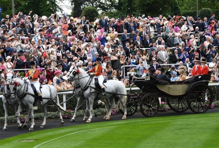 Ιπποδρομίες του Άσκοτ και γιατί η Kate έκλεψε την παράσταση Ιπποδρομίες του Άσκοτ και γιατί η Kate έκλεψε την παράσταση