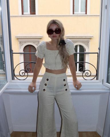 Να γιατί τα smock tops είναι τα πιο hot μπλουζάκια του καλοκαιριού