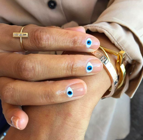 10 ιδέες για μανικιούρ που θα λατρέψεις αυτό το καλοκαίρι 10 ιδέες για μανικιούρ που θα λατρέψεις αυτό το καλοκαίρι