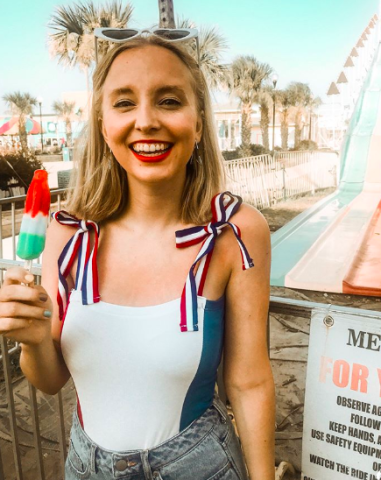 Μπλε-κόκκινο-λευκό: Σου δείχνουμε πώς να συνδυάσεις τις πιο καλοκαιρινές αποχρώσεις!