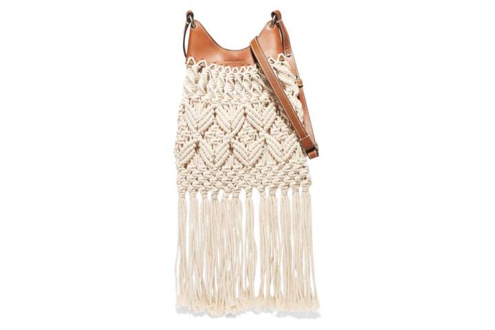 Βρήκαμε τις τσάντες που θα φορέσεις από το πρωί στην παραλία μέχρι το βράδυ στο μπαράκι Βρήκαμε τις τσάντες που θα φορέσεις από το πρωί στην παραλία μέχρι το βράδυ στο μπαράκι