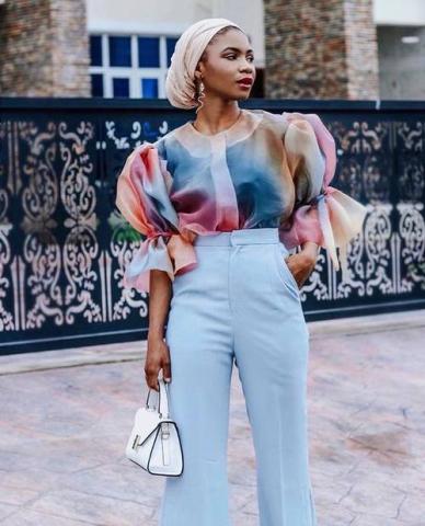 Δες ποια 5 tops είναι τα πιο δημοφιλή του καλοκαιριού!