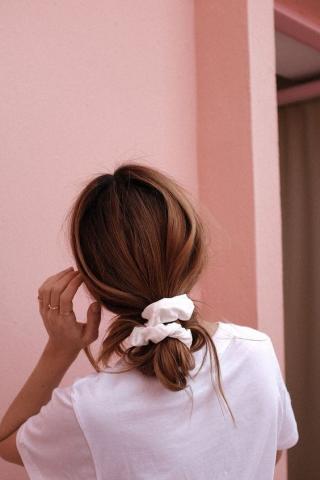 Τα πιο εύκολα χτενίσματα που αντέχουν πολύ στη ζέστη