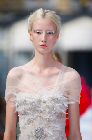 Οι top hairstylists μίλησαν: Αυτές είναι οι 6 νέες τάσεις για τα μαλλιά σου Οι top hairstylists μίλησαν: Αυτές είναι οι 6 νέες τάσεις για τα μαλλιά σου