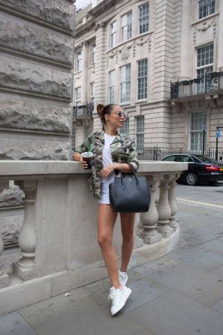 Κι όμως, οι γυναίκες ψάχνουν online για αυτά τα sneakers κάθε 2 λεπτά! Κι όμως, οι γυναίκες ψάχνουν online για αυτά τα sneakers κάθε 2 λεπτά!