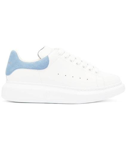 Κι όμως, οι γυναίκες ψάχνουν online για αυτά τα sneakers κάθε 2 λεπτά! Κι όμως, οι γυναίκες ψάχνουν online για αυτά τα sneakers κάθε 2 λεπτά!