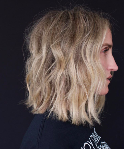 10 φανταστικές ιδέες για να τονίσεις το ξανθό χρώμα στα μαλλιά σου 10 φανταστικές ιδέες για να τονίσεις το ξανθό χρώμα στα μαλλιά σου