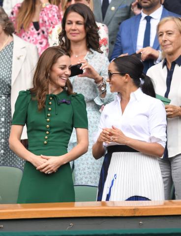 Meghan και Kate μαζί σαν καλές φίλες στο Wimbledon Meghan και Kate μαζί σαν καλές φίλες στο Wimbledon
