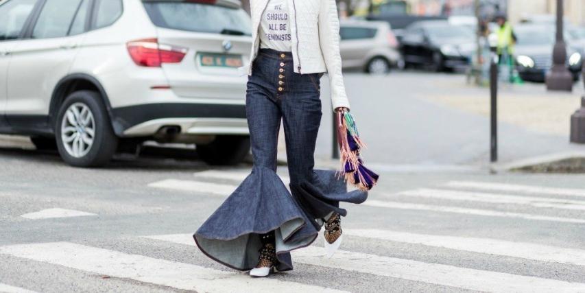 Flared Jeans: Πως να φορέσεις τη νέα τάση για το jean σου