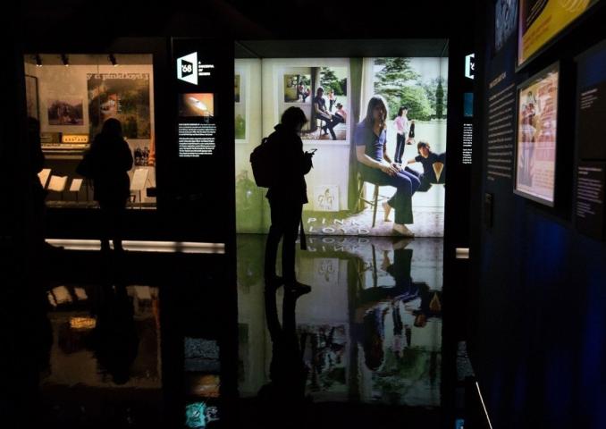 Έκθεση στο Λονδίνο για τα 50 χρόνια από τον πρώτο δίσκο των Pink Floyd