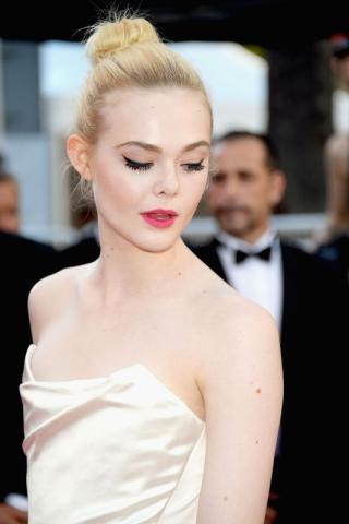 Cannes 2017: Τα καλύτερα beauty looks από το διάσημο φεστιβάλ κινηματογράφου Cannes 2017: Τα καλύτερα beauty looks από το διάσημο φεστιβάλ κινηματογράφου