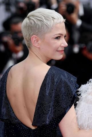 Cannes 2017: Τα καλύτερα beauty looks από το διάσημο φεστιβάλ κινηματογράφου Cannes 2017: Τα καλύτερα beauty looks από το διάσημο φεστιβάλ κινηματογράφου