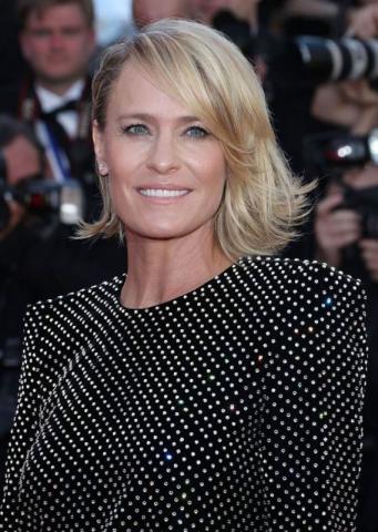 Cannes 2017: Τα καλύτερα beauty looks από το διάσημο φεστιβάλ κινηματογράφου Cannes 2017: Τα καλύτερα beauty looks από το διάσημο φεστιβάλ κινηματογράφου