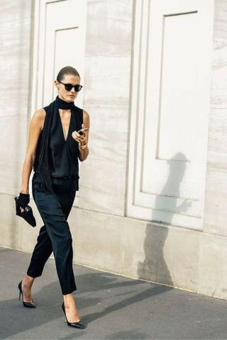 Δες ποιο είναι το αξεσουάρ που μπορεί να αλλάξει ολοκληρωτικά το outfit